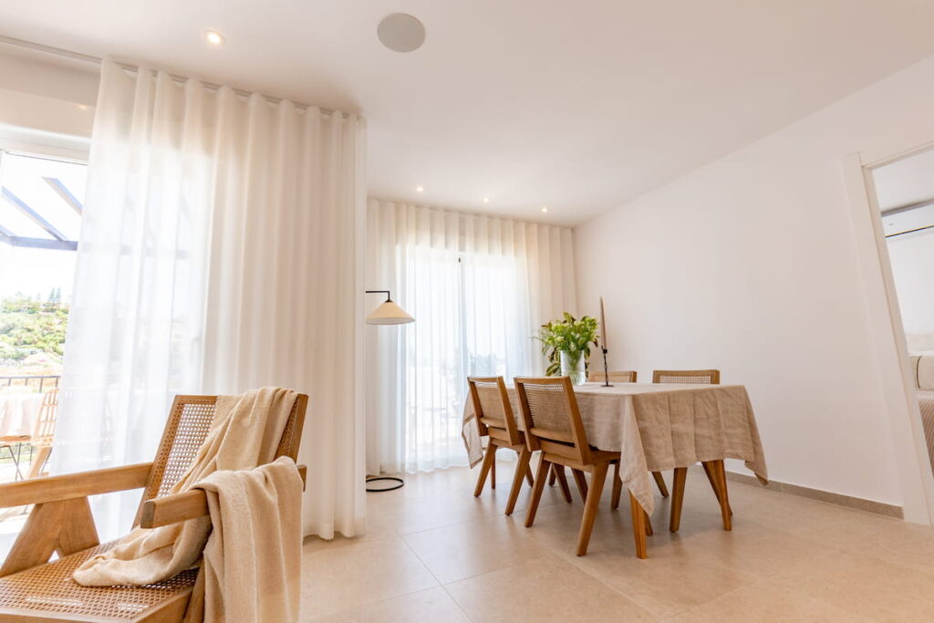 AdobeStock 1274620379